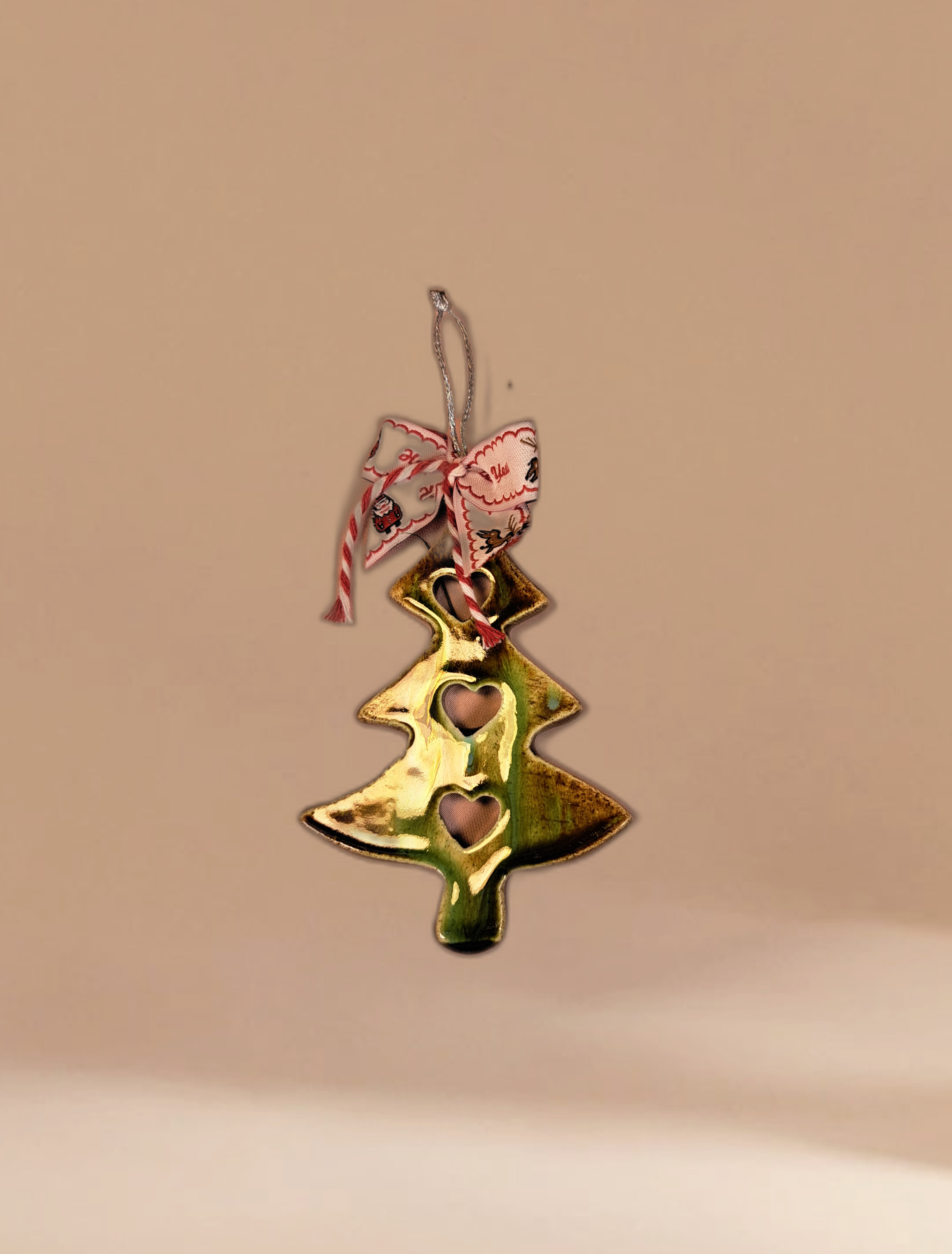 Ağaç yeniyıl  süsü